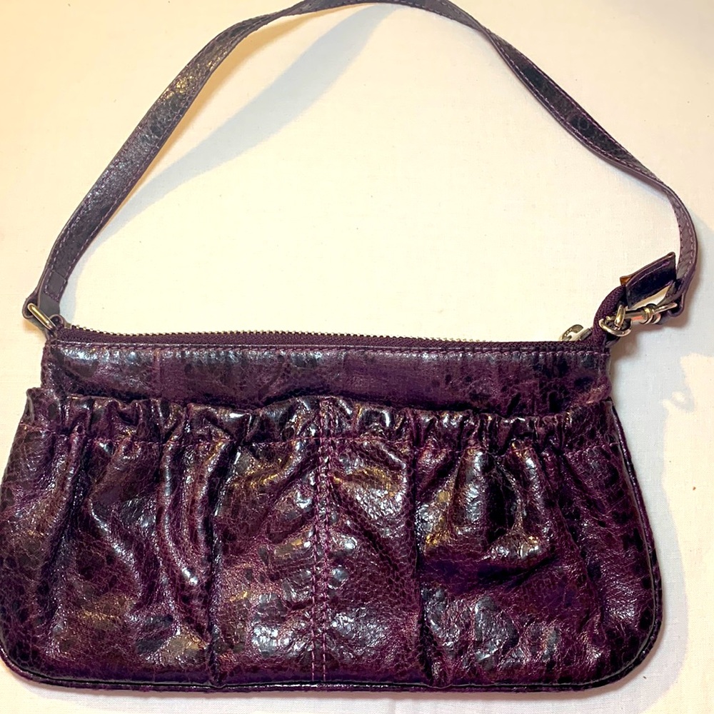 EUC Purple snakeskin look mini purse. 2 outside pockets. Perfect lil purse